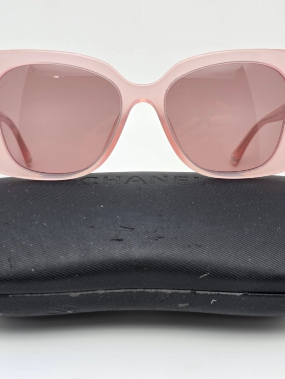 CHANEL Light Pink Oversized Cat-Eye Sunglasses